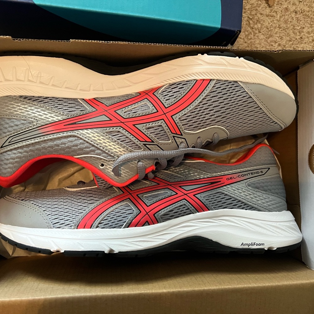 ASICS Gel-Contend Running Shoes - Gray and Red - Picture 2 of 8